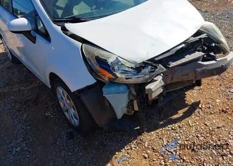 2015 Kia Rio Lx z USA, uszkodzony, nr VIN KNADM4A39F6422129